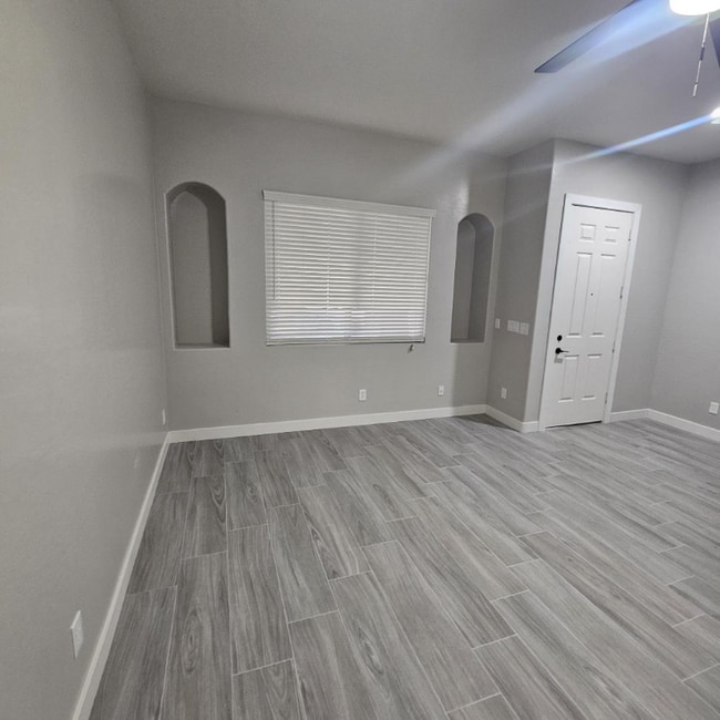 property at 6606 S 50th Ave