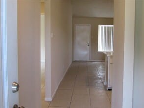 7623 Silver Cloud Ln in Houston, TX - Building Photo - Building Photo