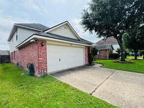 8003 Beech Park Ln in Houston, TX - Building Photo - Building Photo