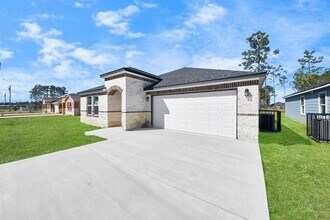 168 Road 5126 Rd in Cleveland, TX - Building Photo - Building Photo