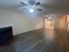 623 Walker Ave, Unit 623-B in Greensboro, NC - Building Photo - Building Photo