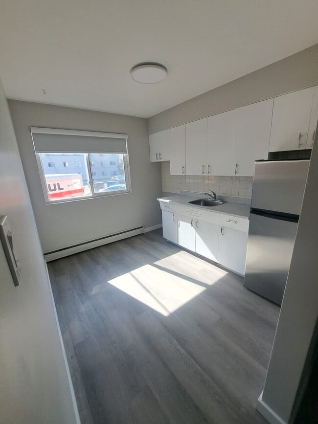 property at 10734-108 108 St NW