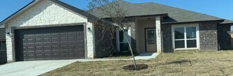 6003 Aquilla Dr in Killeen, TX - Building Photo