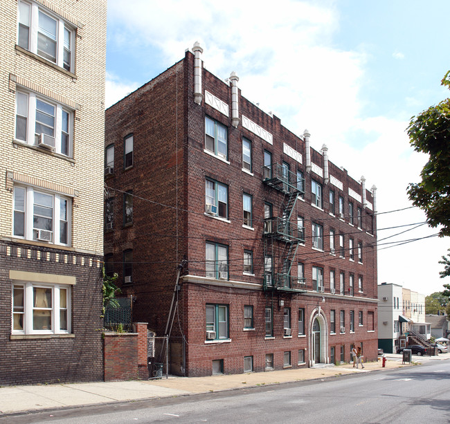 78 Congress St in Jersey City, NJ - Building Photo - Building Photo