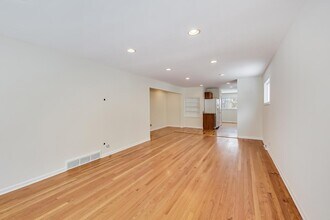616 S Monroe St in Hinsdale, IL - Building Photo - Building Photo