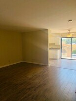 1920 Peyton Ave in Burbank, CA - Building Photo