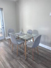 1079 NW 75th St in Miami, FL - Building Photo - Building Photo