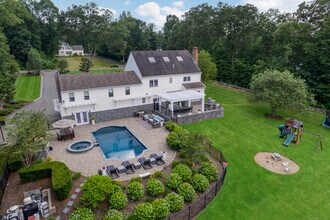8 Jacob Ln in Killingworth, CT - Building Photo - Building Photo