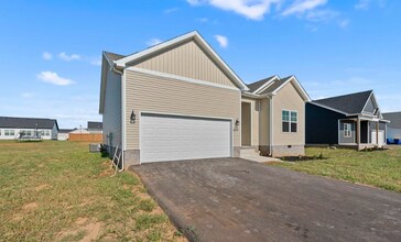 600 Victoria Wy in Franklin, KY - Building Photo - Building Photo