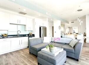 1100 Wilshire Blvd, Unit 2201 in Los Angeles, CA - Foto de edificio - Building Photo