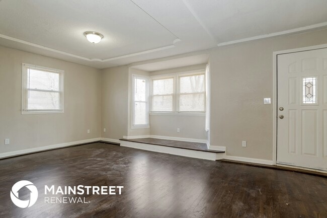 8840 N Main St in Kansas City, MO - Building Photo - Building Photo