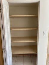 1605 Meridian Ave, Unit 501 in Miami Beach, FL - Building Photo - Building Photo