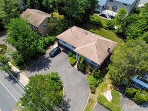 828 Mountain Ave in Springfield, NJ - Building Photo - Building Photo