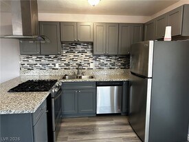 3915 Cll Tereon in Las Vegas, NV - Building Photo