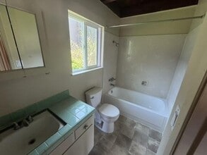 2562 Francisco Blvd in Pacifica, CA - Building Photo - Building Photo