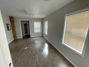 1222 6th Ave in Watervliet, NY - Building Photo - Building Photo