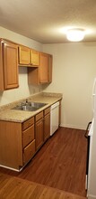 5615 Hornaday Rd in Greensboro, NC - Building Photo - Building Photo