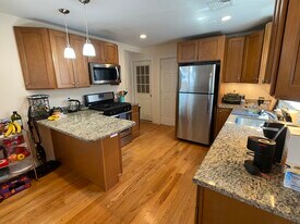 10 Nashua St, Unit 2 in Somerville, MA - Building Photo