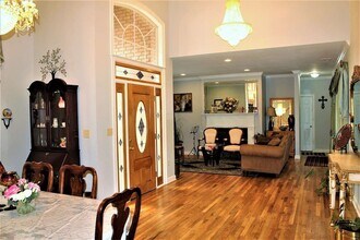 355 Forest Hill-Irene Rd in Memphis, TN - Building Photo - Building Photo