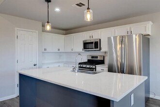 1913 Caprock Ln in Cedar Park, TX - Building Photo - Building Photo