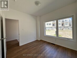 25 Albert Firman Ln in Markham, ON - Building Photo - Building Photo