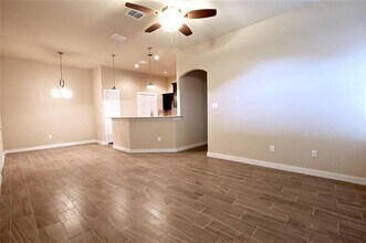 1009 Skyview Ct in Midlothian, TX - Building Photo - Building Photo