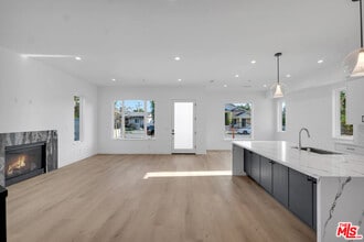 3137 Curts Ave in Los Angeles, CA - Building Photo - Building Photo