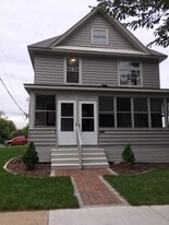 245 Winifred St W in St. Paul, MN - Building Photo