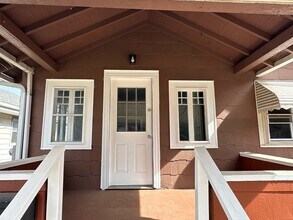 1430 Gross Ave NE in Canton, OH - Building Photo - Building Photo