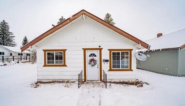 419 W 1st N in St Anthony, ID - Building Photo - Building Photo