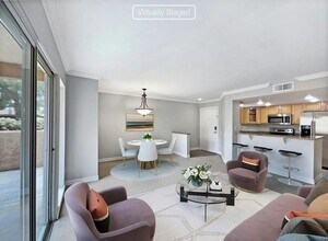 15277 Maturin Dr in San Diego, CA - Building Photo - Building Photo