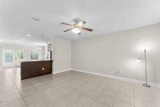 308 Madison Circle in Panama City Beach, FL - Building Photo - Building Photo