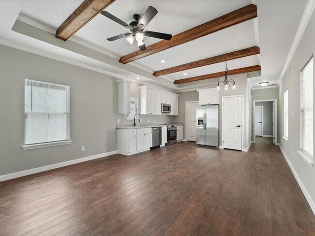 21500 Ruth Dr in New Caney, TX - Building Photo - Building Photo