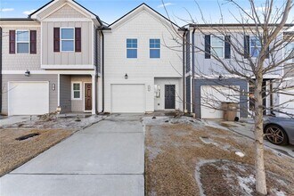 76 Regent Pk in Hoschton, GA - Building Photo - Building Photo