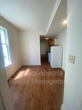 171 E Derry Rd in Hershey, PA - Building Photo - Building Photo