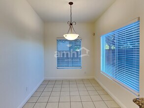 2974 E Gables Vale Ct in Las Vegas, NV - Building Photo - Building Photo