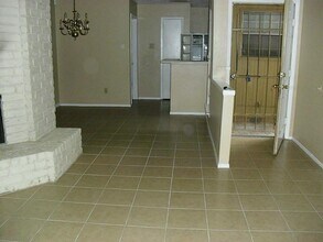 5404 Ridgemont Pl in Houston, TX - Building Photo - Building Photo