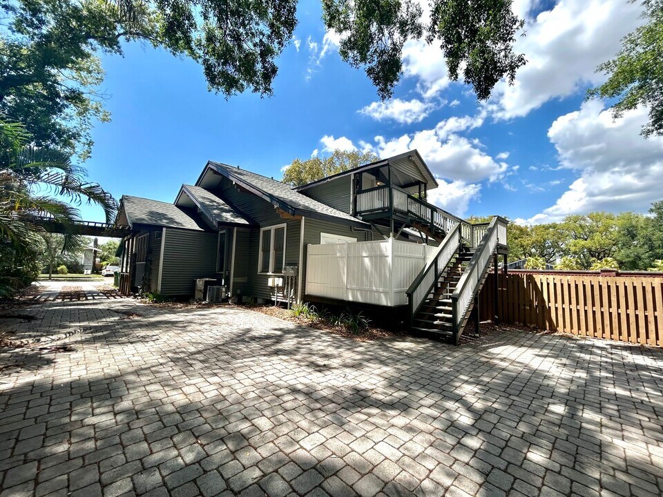 5309 N Seminole Ave in Tampa, FL - Building Photo