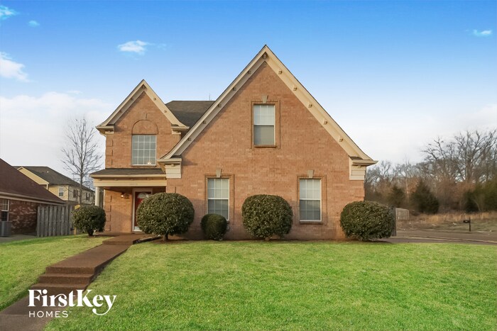 10050 Cameron Ridge TR in Memphis, TN - Foto de edificio