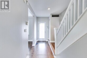 194 Westwood Ave in Toronto, ON - Building Photo - Building Photo