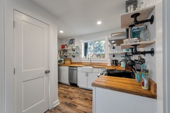 4 Boyer Ct in Charleston, SC - Building Photo - Building Photo