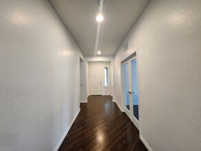 7022 Cordite Rd in Las Vegas, NV - Building Photo - Building Photo