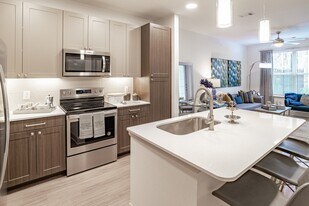 11382 Boudreaux Rd in Tomball, TX - Building Photo