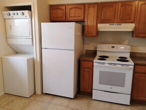 4777 Orange Grove Blvd in North Fort Myers, FL - Building Photo - Building Photo