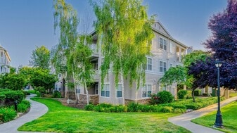 The Estates at Park Place in Fremont, CA - Building Photo