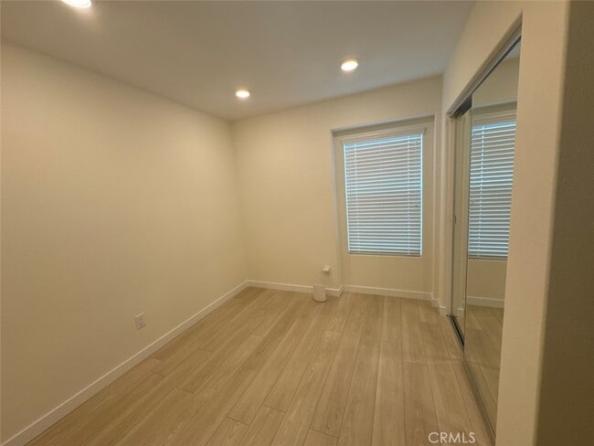 property at 1279 Bonnet Wy
