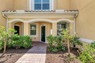 4209 Expedition Wy in Osprey, FL - Building Photo - Building Photo