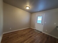 2015 Lawrence Ln, Unit 303 in Blackfoot, ID - Foto de edificio - Building Photo