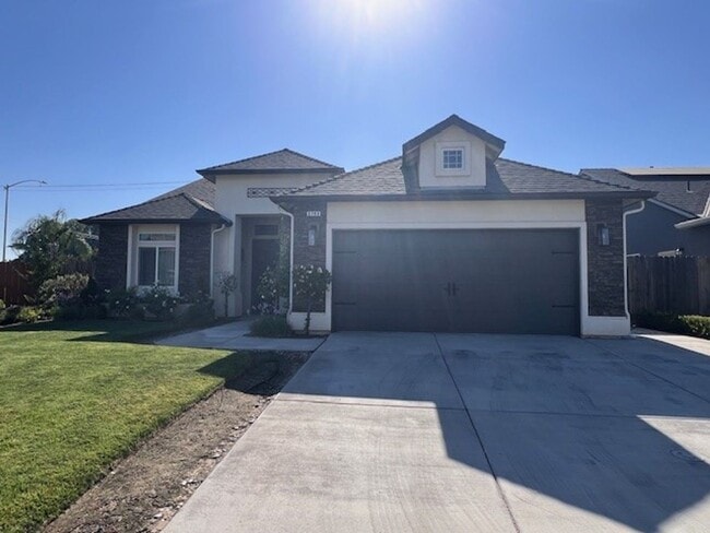 property at 2790 9th Ave Dr