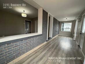 3191 Riberdy Rd in Windsor, ON - Building Photo - Building Photo